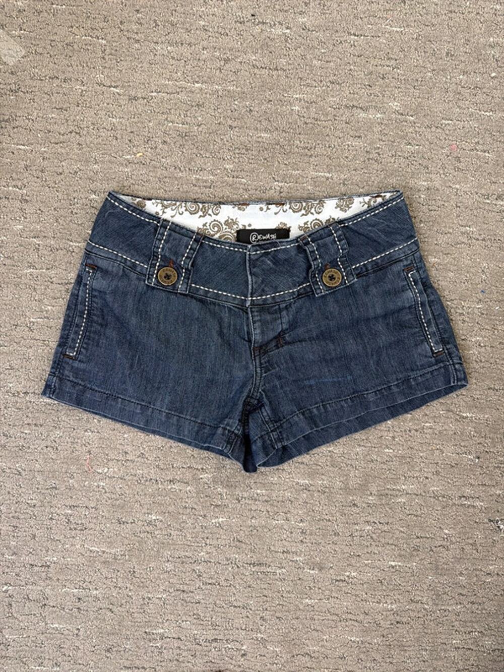 Vintage y2k low rise denim sailor short- cute stitching and button details